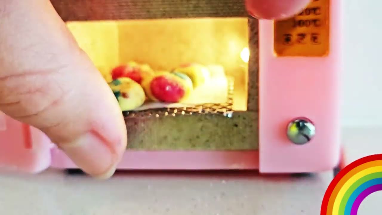 Original video thumbnail: Colourful cookie time